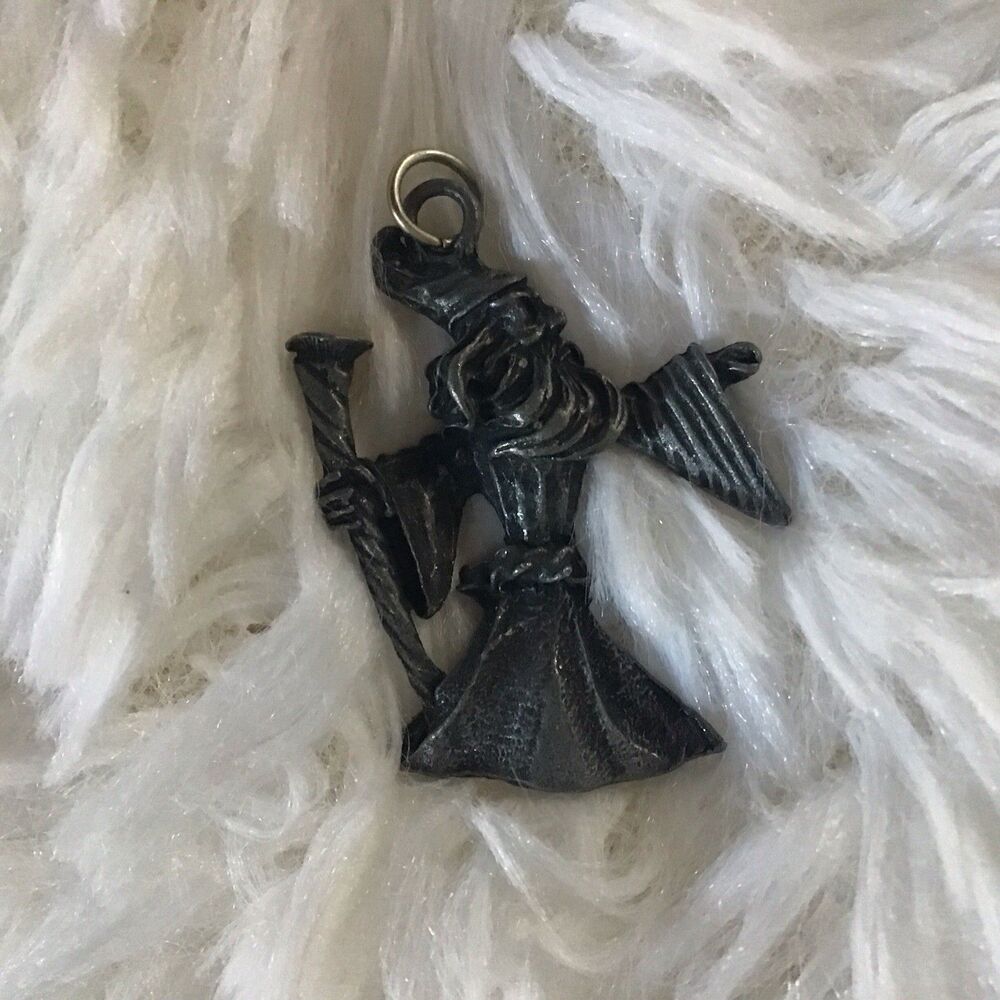 Wizard Pendant Charm Silver Tone Patina Metal 1.5 Inch Fantasy Fairycore - Picture 1 of 3